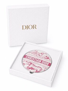 Dior beauty gift mirror